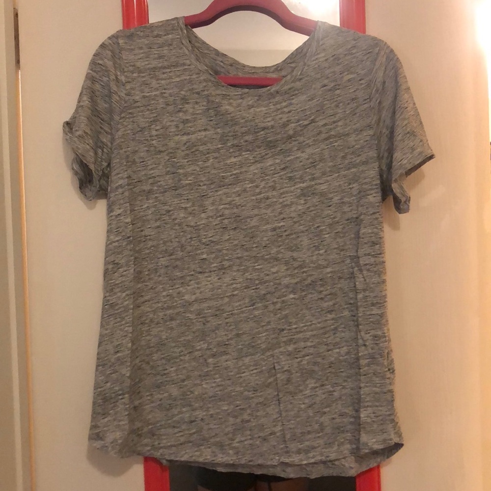 BRAND NEW OLD NAVY TEE.